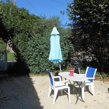 Genouille  Chat Noir Gite Et Chambre D'Hotes מראה חיצוני תמונה